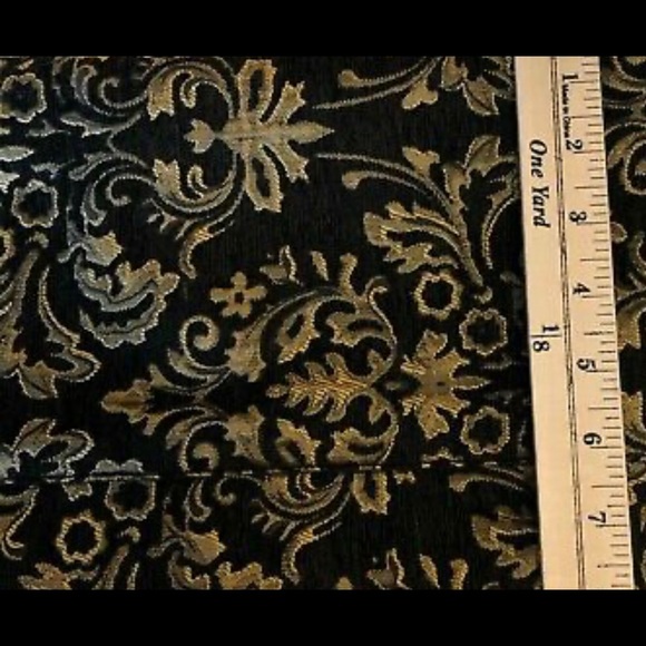Urban Outfitters Womens Pants Tapestry Jacquard Cropped Black Gold Size 6 - Picture 9 of 16